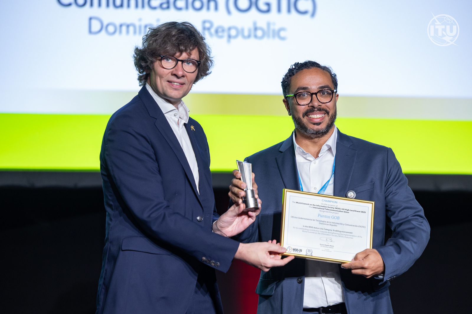 Das Zodiac ist ein astronomischer Kreis mit 12 Tierkreissymbolen